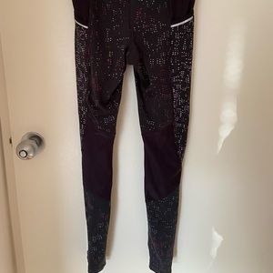 Athleta Running Leggings w Reflectors and Zipper